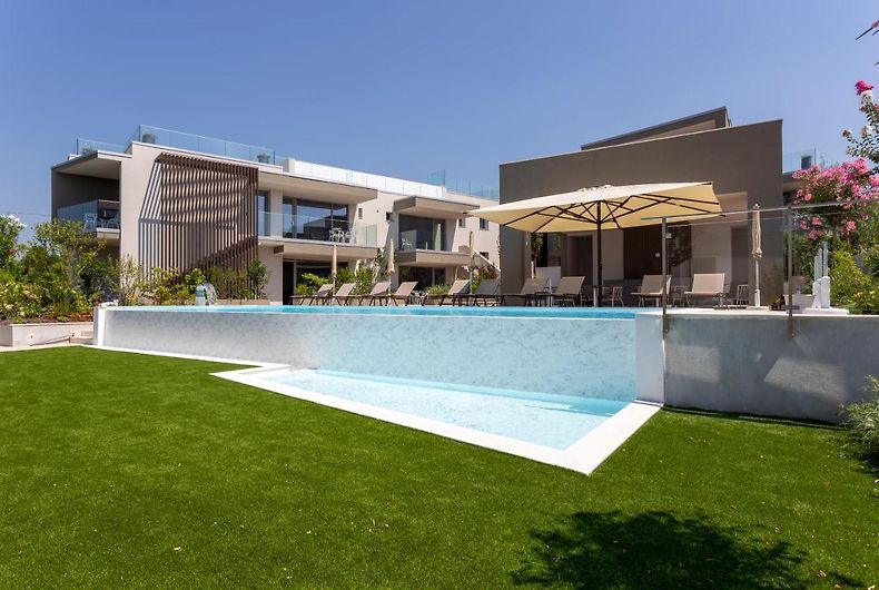 PRADA' HOME ECO SUITES, BARDOLINO